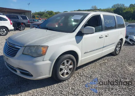 2011 Chrysler Town & Country Touring z USA, uszkodzony, nr VIN 2A4RR5DG2BR771273